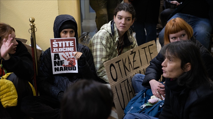 Протест во Сараево за откажување на натпреварот со израелскиот тим поради војната во Газа