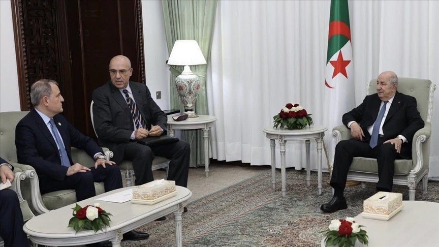 الجزائر وأذربيجان توقعان اتفاقا لإنشاء لجنة اقتصادية مشتركة