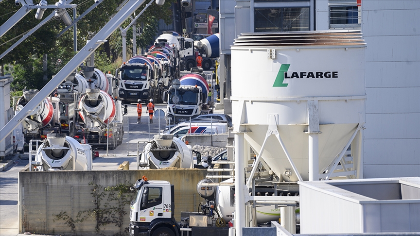 Fransız şirketi Lafarge'ın "terör örgütünü finanse etmekten" yargılandığı davanın ikinci duruşması görüldü