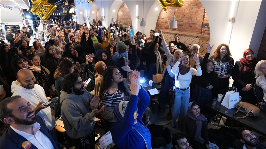 "Phénoménal" : les New-Yorkais musulmans célèbrent la victoire historique de Zohran Mamdani