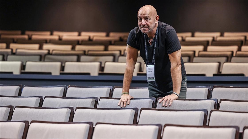 Usta yönetmen Çağan Irmak'ın ilk oyunu "Palamut Zamanı" yarın sanatseverlerle buluşacak