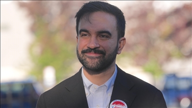 Zohran Mamdani obećao da će ispuniti očekivanja za New York i poslužiti kao uzor u pobjedi nad Trumpom