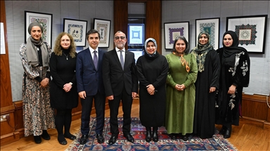 Londra Yunus Emre Enstitüsü'nde açılan sergiyle tasavvufun "hiçlik" anlayışı sanatla buluştu