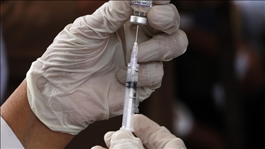 COVID-19 causes longer-lasting heart issues in young people than vaccines