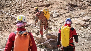 Nepal recovers bodies of 2 foreign mountaineers, search for 3 continues