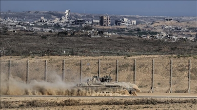 Haaretz: Ji bo ku alîkarî negihêje Xezeyê, Îsraîl şert û mercan dijwar dike