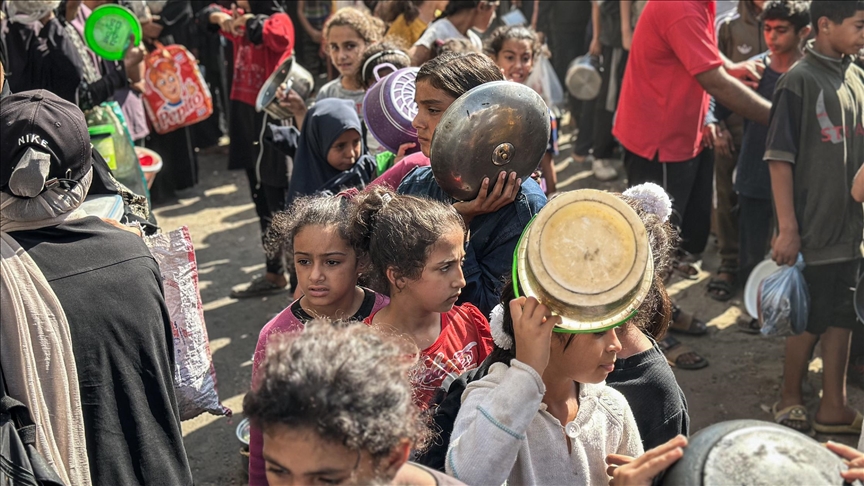 حكومة غزة: إسرائيل تحرم القطاع من 350 صنفا غذائيا أساسيا 