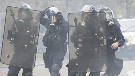 France : une enquête administrative ouverte après la diffusion de vidéos accablantes sur des gendarmes à Sainte-Soline