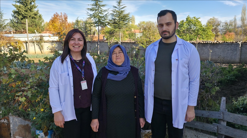 Böbrek nakliyle diyalizden kurtulup sağlıklı bir yaşama kavuştu