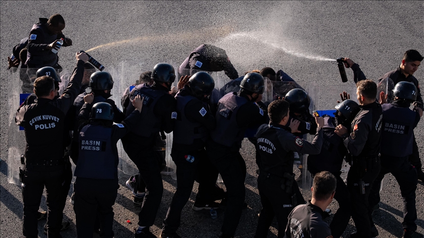 Journalists prepare for field challenges as Anadolu’s war journalism training continues