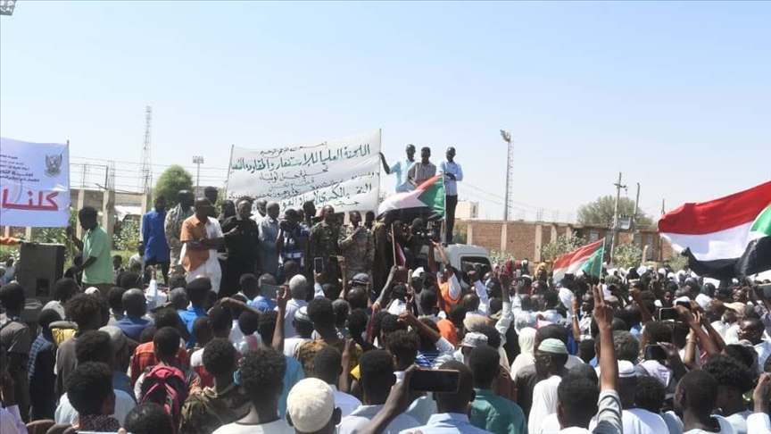 لجنة حكومية سودانية تعلن استمرار التدريب ودفع المتطوعين إلى الجبهات