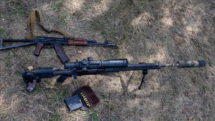 Japan tweaks law allowing police to use rifles against bears