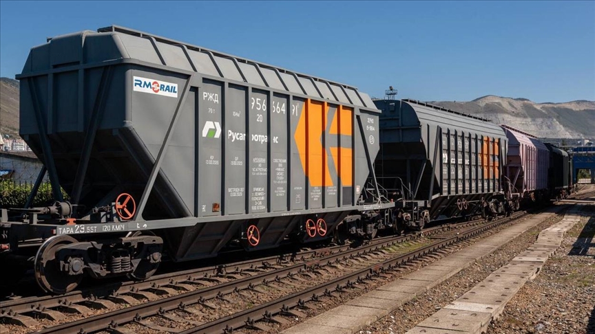 РФ осуществила первую поставку зерна в Армению по новому железнодорожному маршруту через Азербайджан