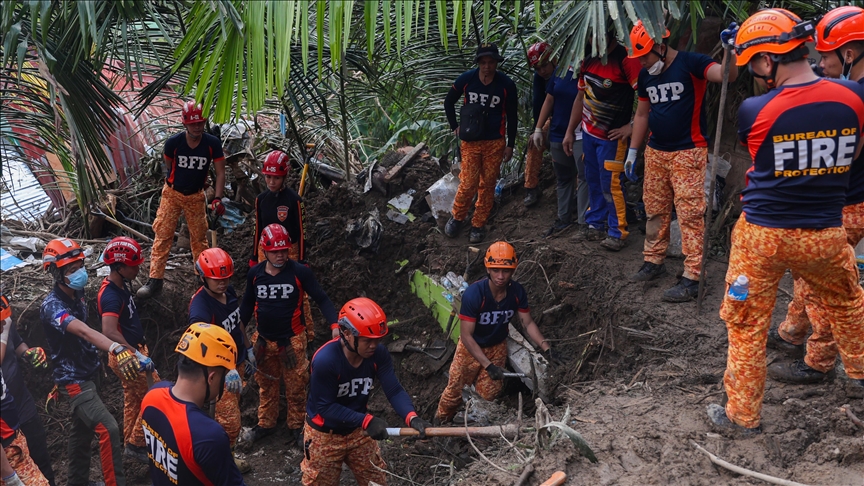 Les Philippines déclarent l'état d'urgence : 114 morts et 127 disparus suite au passage du typhon Kalmaegi
