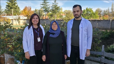 Böbrek nakliyle diyalizden kurtulup sağlıklı bir yaşama kavuştu