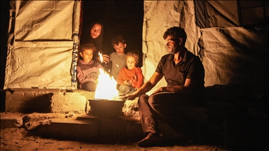 Banorët e Gazës përballen me errësirë dhe rreziqe shëndetësore nga ndërprerja e energjisë elektrike