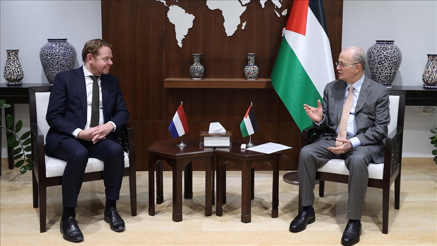 فلسطين وهولندا يبحثان جهود تمكين السلطة من تولي مسؤولياتها بغزة