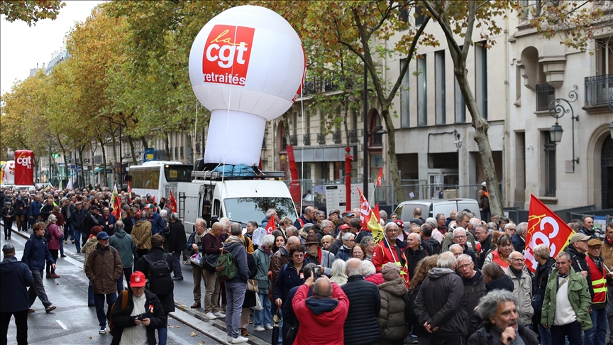 Pensionistët në protestë në të gjithë Francën për pensione më të larta