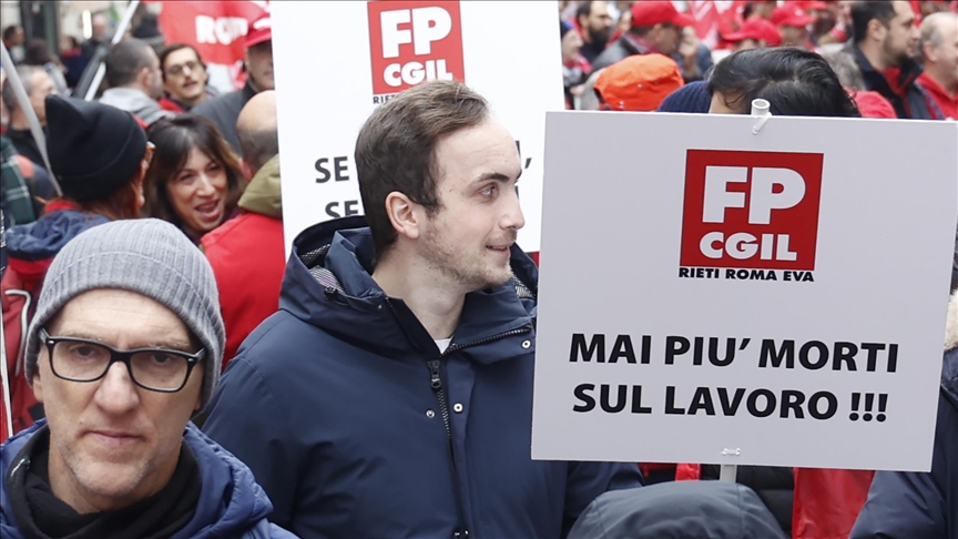 Italy's largest union calls general strike on Dec. 12 against Meloni government's budget law