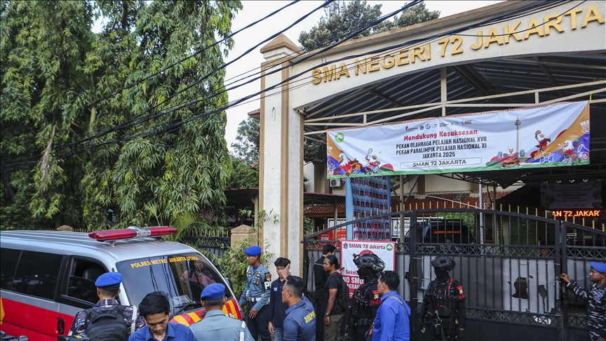 54 orang terluka dalam ledakan di masjid sekolah di Jakarta, polisi lanjutkan penyelidikan