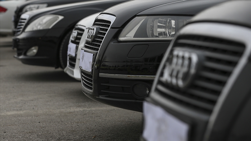 Gümrüklerde bu yıl kaçakçılık kapsamında değeri 1,7 milyar lirayı aşan 434 araç için adli işlem yapıldı