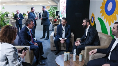 El presidente sirio llamó a invertir en energías renovables y el desarrollo urbano sostenible en Siria