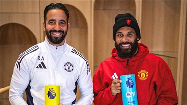 قدم.. الكاميروني مبيومو أفضل لاعب بالبريميرليغ في أكتوبر