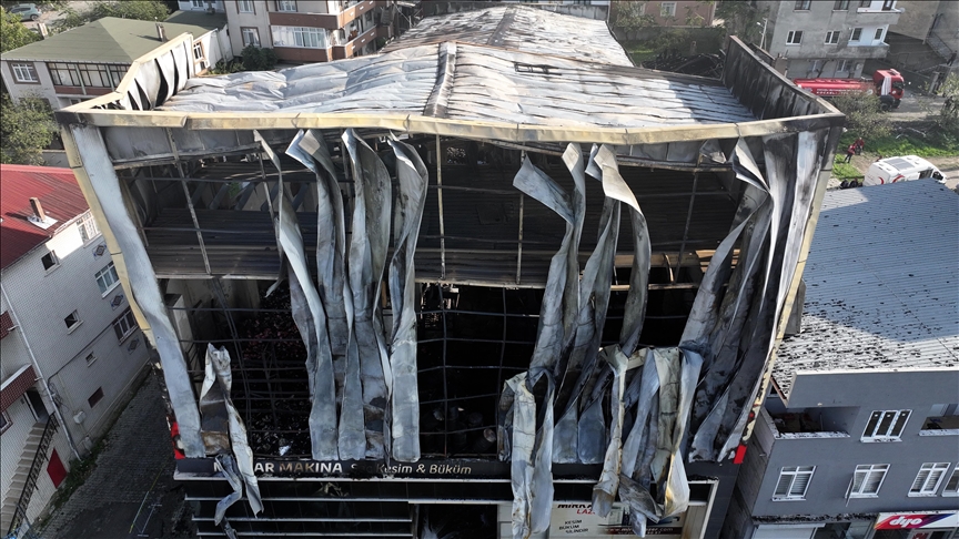 Во пожар во магацин за парфеми во северозападна Турција загинаа 6 лица