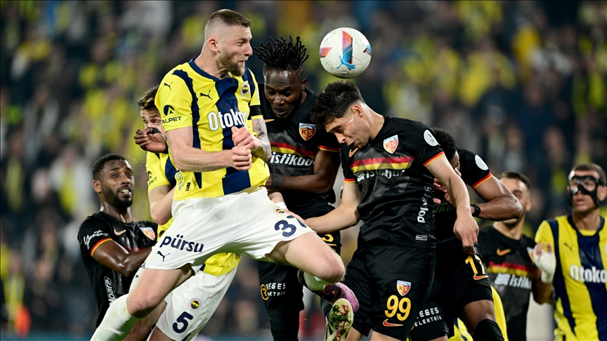 Fenerbahçe ile Kayserispor, ligde 49. kez karşılaşacak