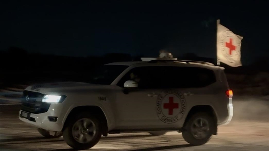 Le Hamas remet la dépouille d’un autre prisonnier israélien dans le cadre de l’accord de cessez-le-feu