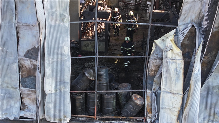 Zjarri në një depo parfumesh në veriperëndim të Turqisë vret 6 persona