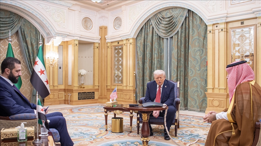 Les États-Unis retirent le président syrien de la liste des sanctions