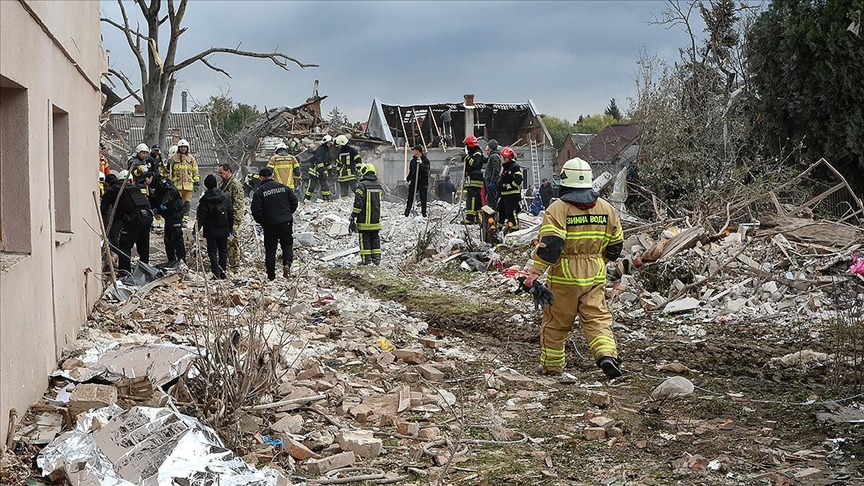 Rusya, Ukrayna'ya ait 82 İHA'nın Moskova dahil çeşitli bölgelerde etkisiz hale getirildiğini duyurdu
