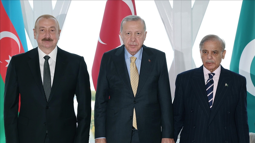 Turski predsjednik se sastao s liderima Azerbejdžana i Pakistana u Bakuu