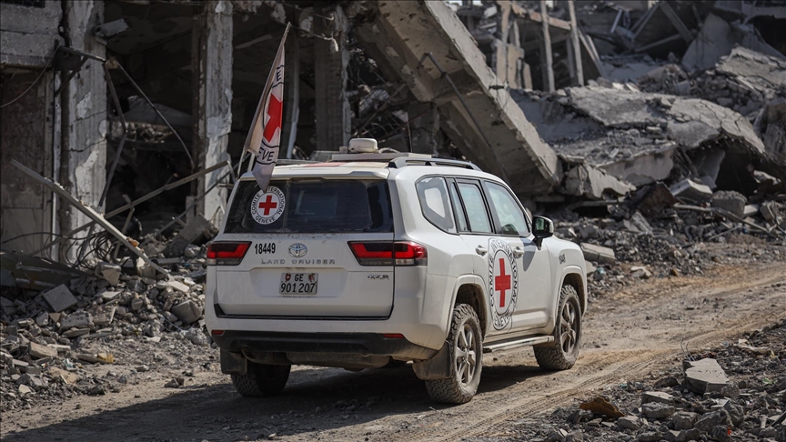 إسرائيل تعلن التعرف على جثة أسير تسلمته من غزة مساء الجمعة