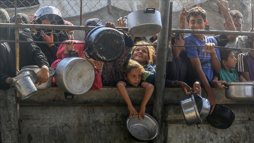 طبيب بريطاني: إسرائيل لا تزال تقصف غزة والناس يموتون جوعا (مقابلة)