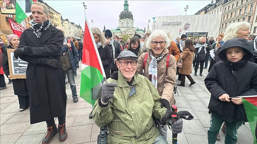 ستوكهولم.. مئات السويديين يحتجون على خرق إسرائيل اتفاق غزة