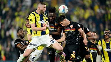 Fenerbahçe ile Kayserispor, ligde 49. kez karşılaşacak