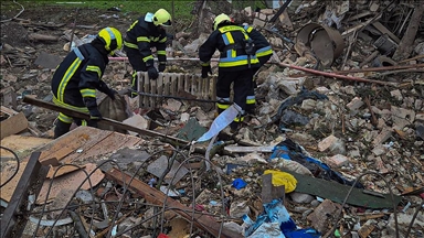 Zelenskiy, ülkesine yönelik saldırılarda 2 kişinin öldüğünü, 11 kişinin yaralandığını bildirdi