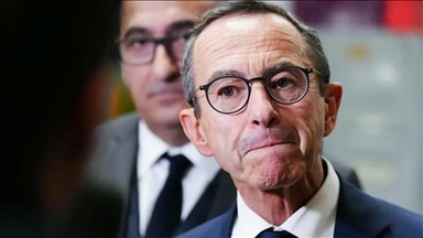 Islamophobie en France : Bruno Retailleau qualifie le voile d’emblème « d’une idéologie islamiste »