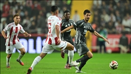 Beşiktaş deplasmanda 3 puanı 3 golle aldı