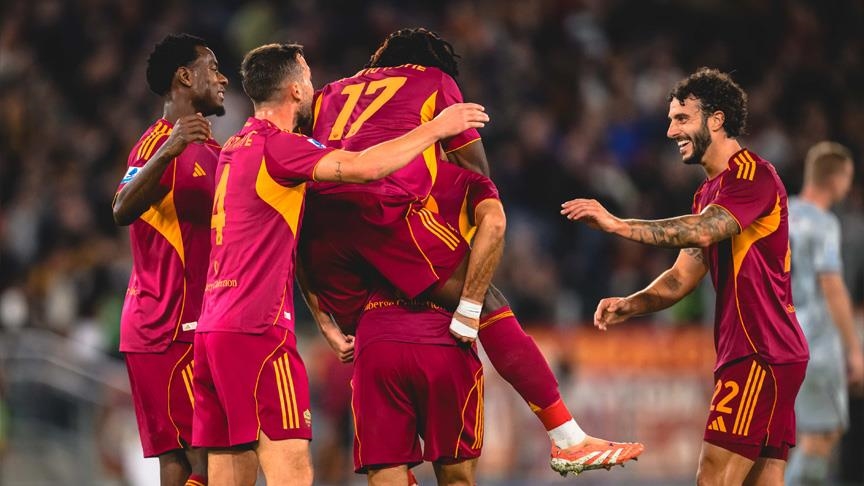 قدم.. روما يعتلي صدارة الدوري الإيطالي بفوزه على أودينيزي