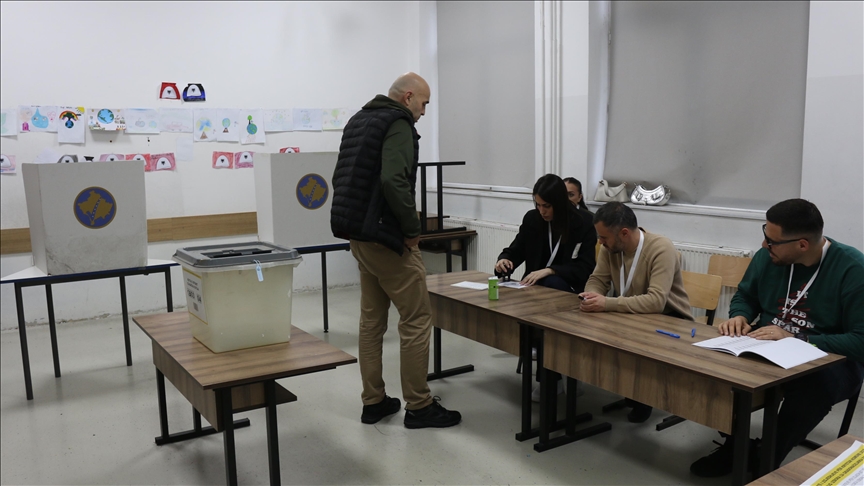 Drugi krug izbora: Građani na Kosovu biraju načelnike u 18 općina