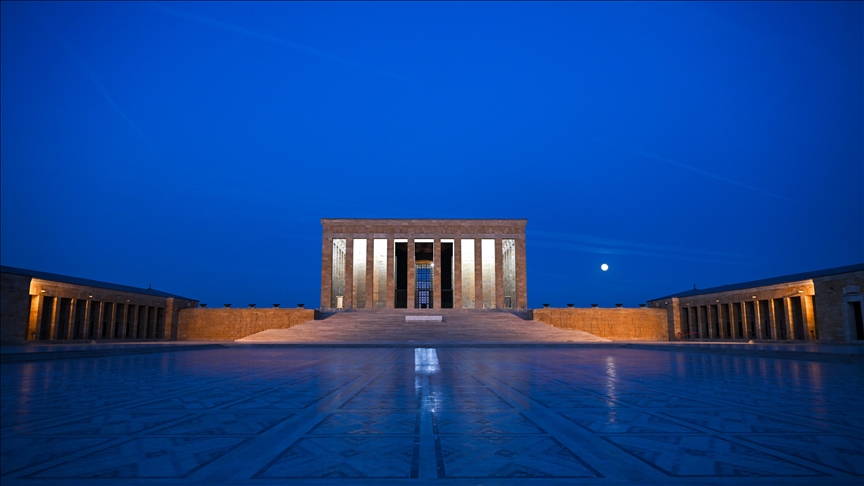 Турција: Мавзолејот Аниткабир во пресрет на 87-годишнината од смртта на Ататурк