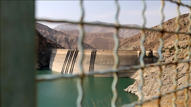 İran'ın Meşhed kentinde barajların doluluk oranı yüzde 3’ün altına düştü