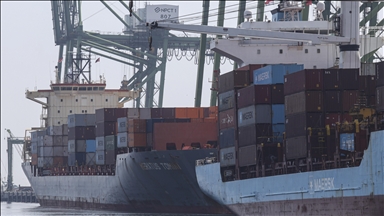 China suspends part of its controls on exports of dual-use items to US