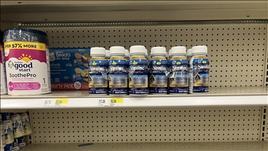 Baby formula recalled after botulism cases in 10 US states