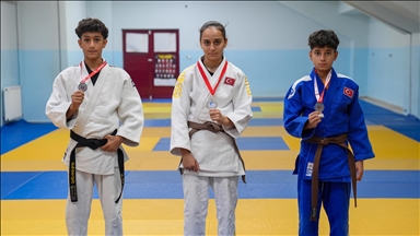 Diyarbakırlı milli judocular şampiyonalarda derece için minderde ter döküyor