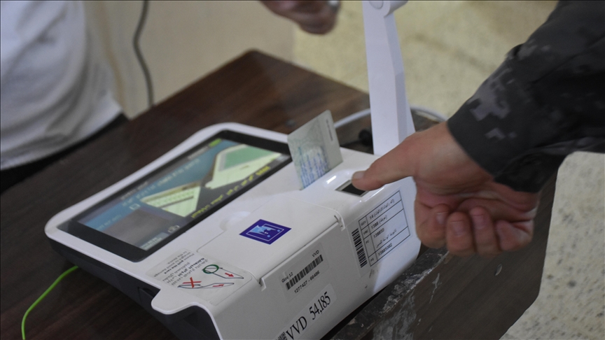 FACTBOX – Millions of Iraqis to go to polls on Tuesday to elect new parliament