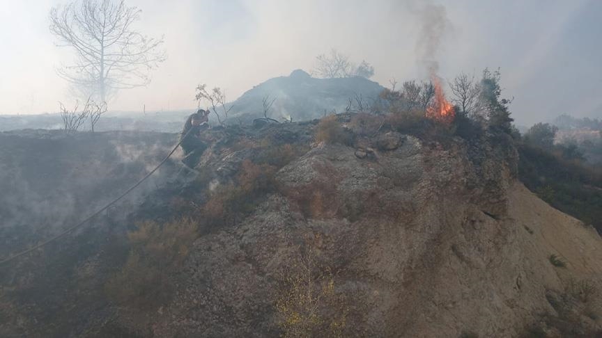قنابل إسرائيلية تشعل حرائق كبيرة في بلدات جنوبي لبنان 